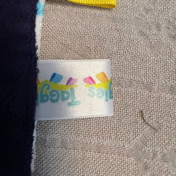 Taggies Security Blanket - Picture 3 of 3